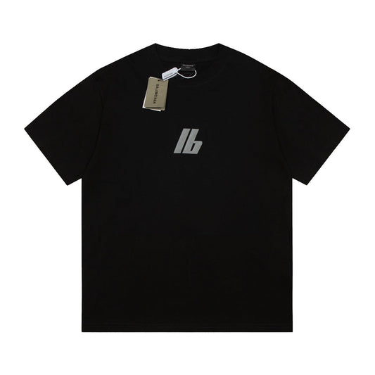 Front and rear reflective lettering logo T-shirt