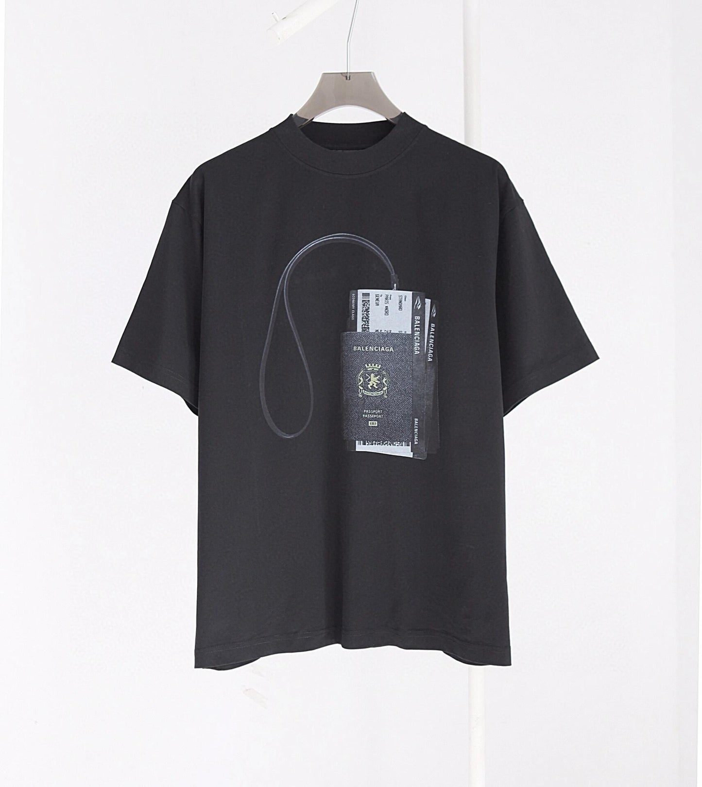 Passport graphic print T-shirt