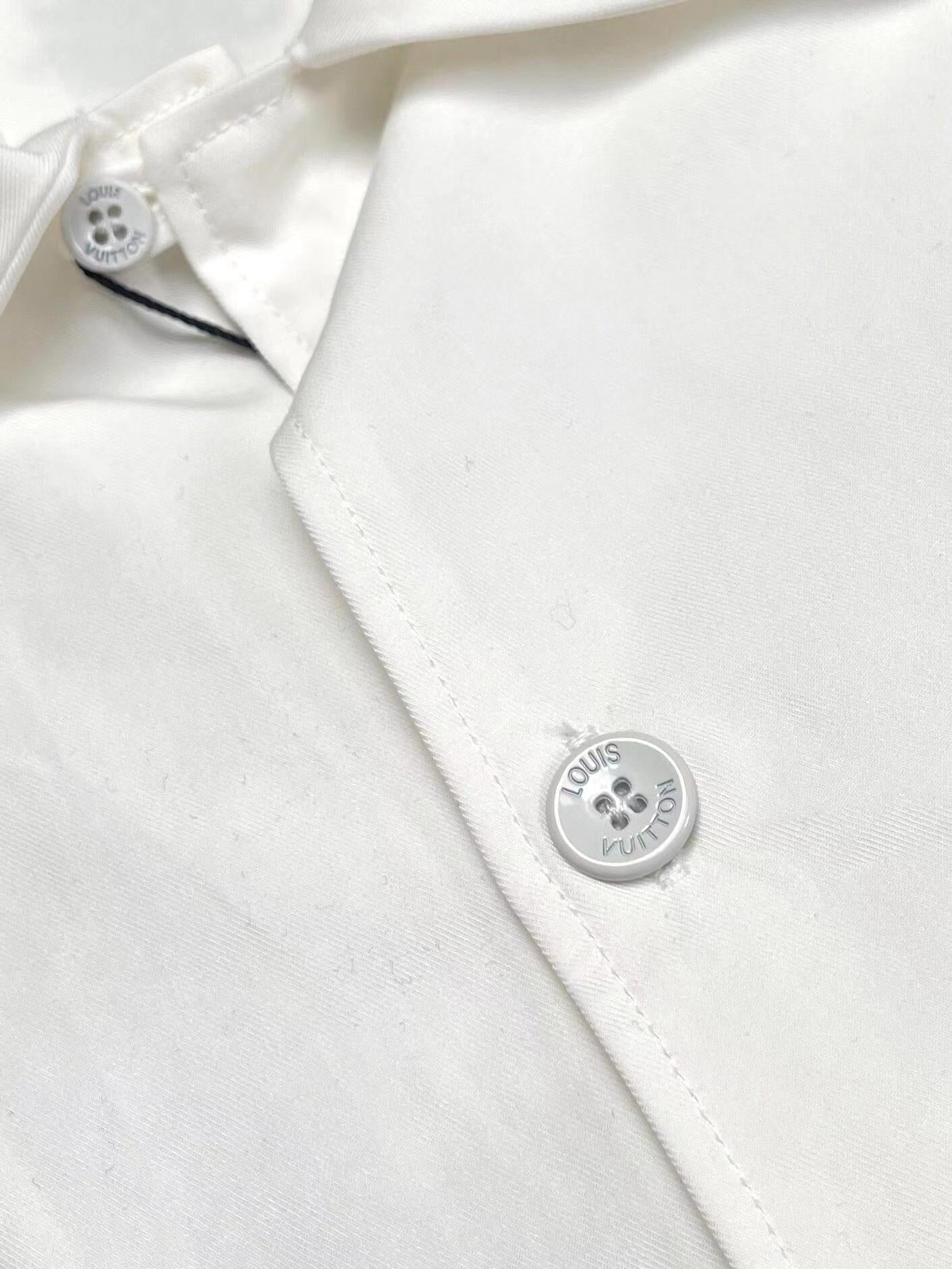 24ss White shirt with rose embroidery