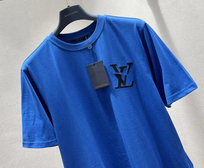 Blue classic versatile T-shirt