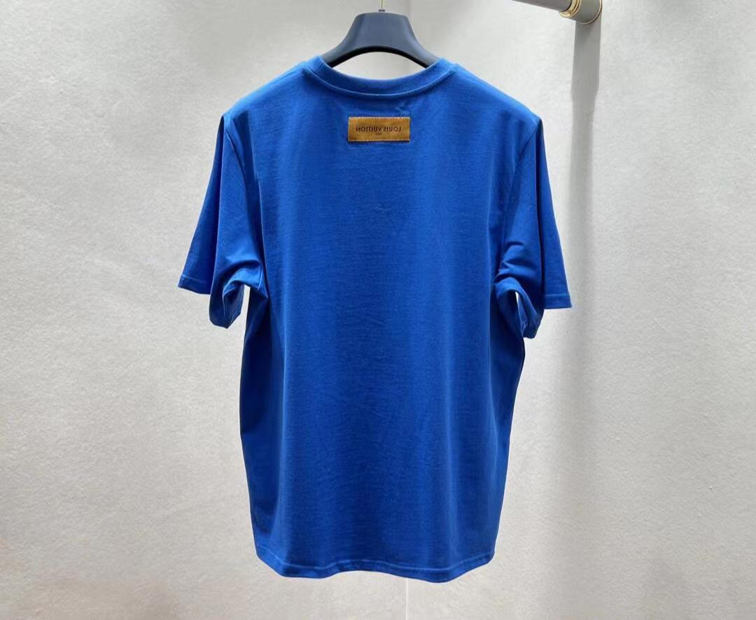 Blue classic versatile T-shirt