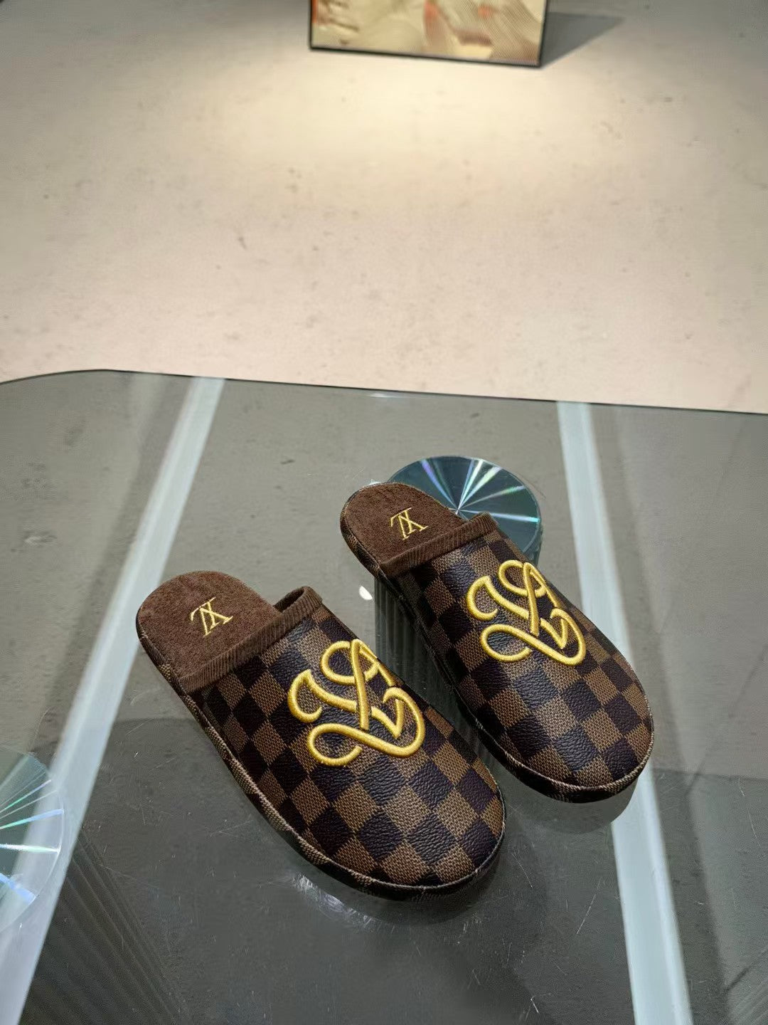 Latest couple slippers
