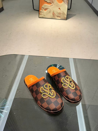 Latest couple slippers