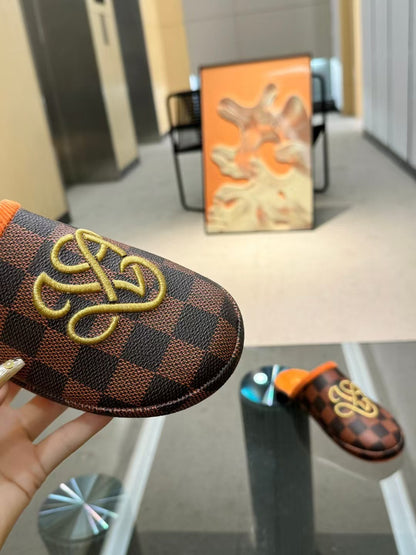 Latest couple slippers