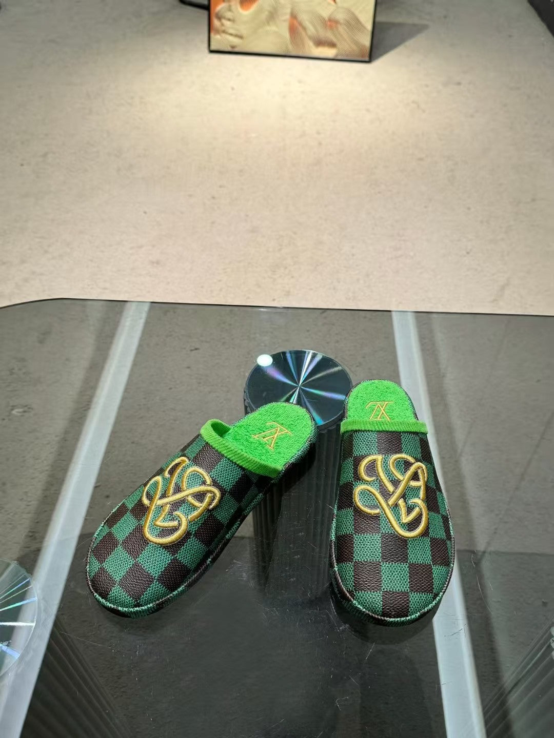 Latest couple slippers