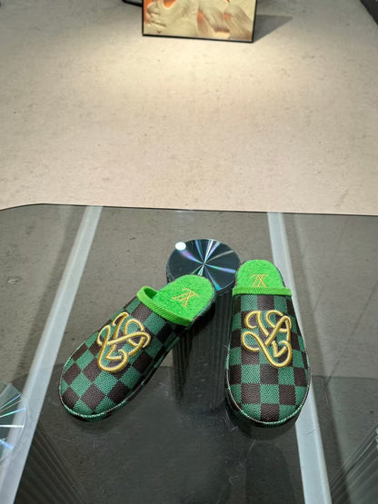 Latest couple slippers