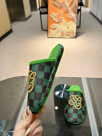 Latest couple slippers