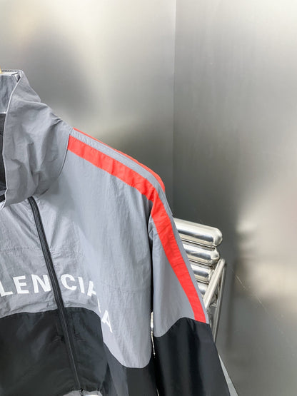 Three-Color Stitching Windbreaker