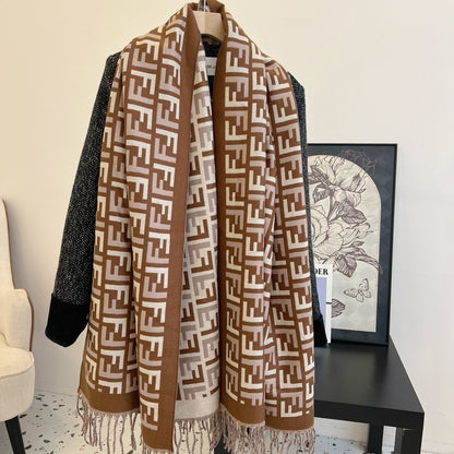 New autumn and winter scarves