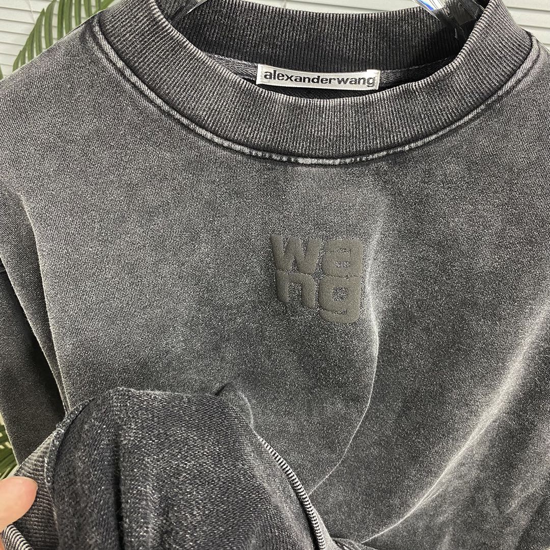 New style distressed sweatshirt