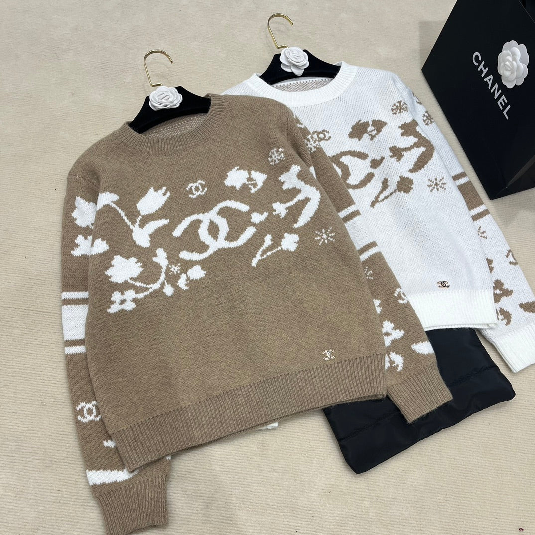 Ski floral 5 long sleeve sweater