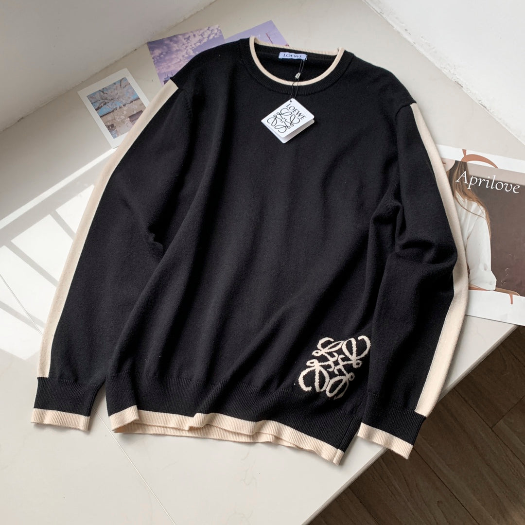 New knitted jacquard logo sweater