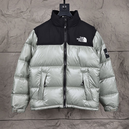 The North Face Large Plaid Classic Down Jacket