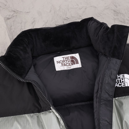 The North Face Large Plaid Classic Down Jacket