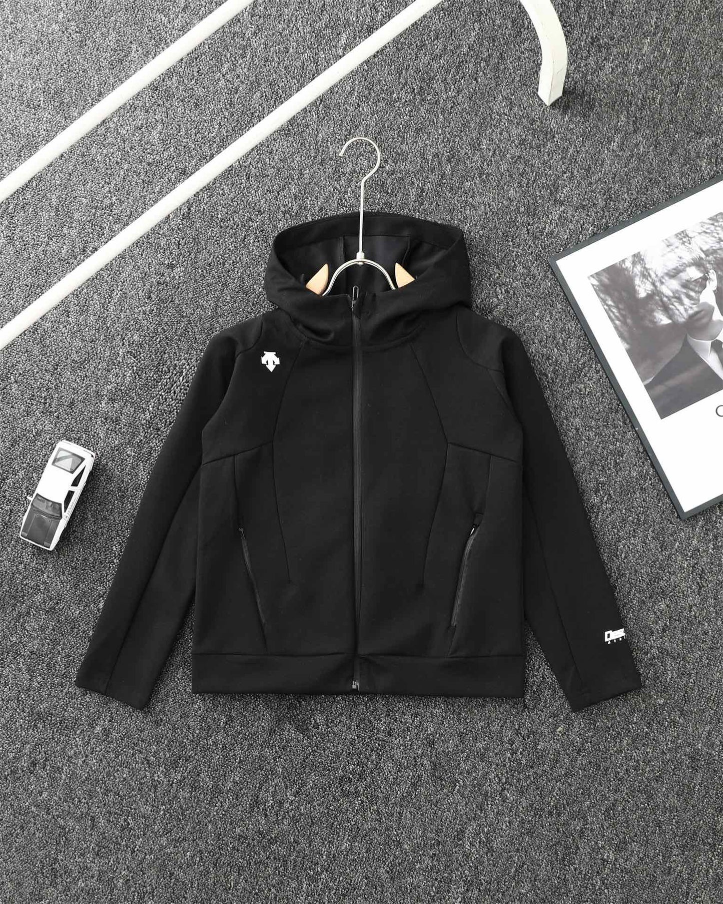 Autumn new outdoor sports leisure hooded jacket