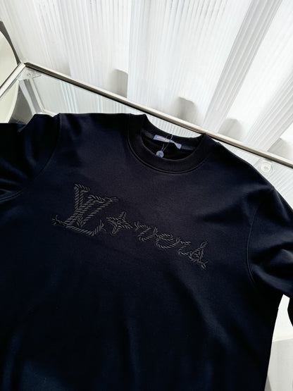 Crew neck sweatshirt with front and back signature embroidery