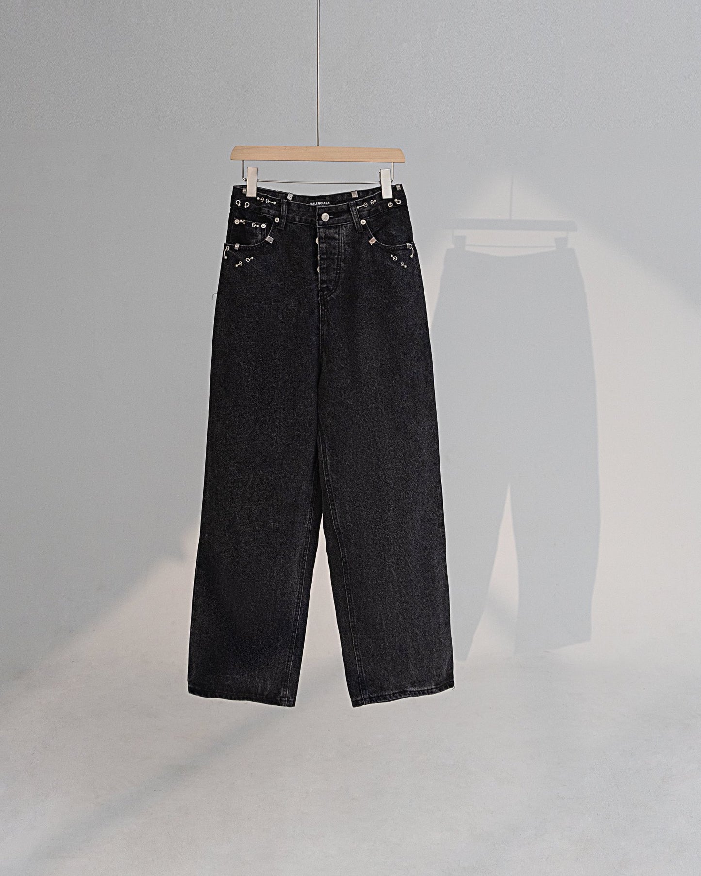 Rivet piercing buckle fire machine head jeans trousers