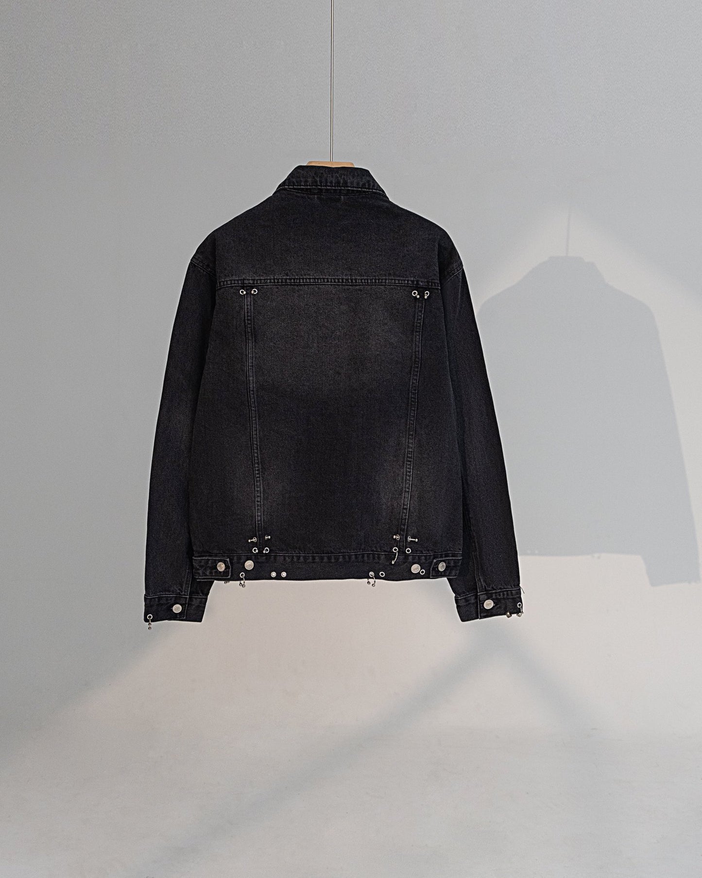 Rivet piercing buckle fire machine head denim jacket