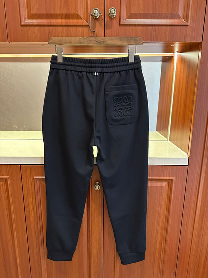 The latest autumn and winter slim-leg casual pants and sweatpants