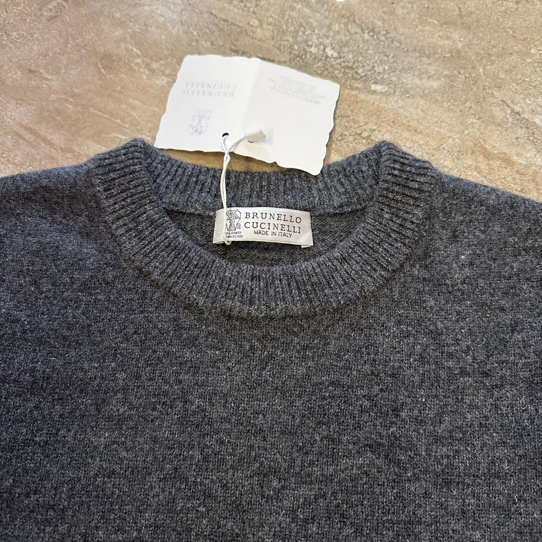 Crewneck knitted sweater