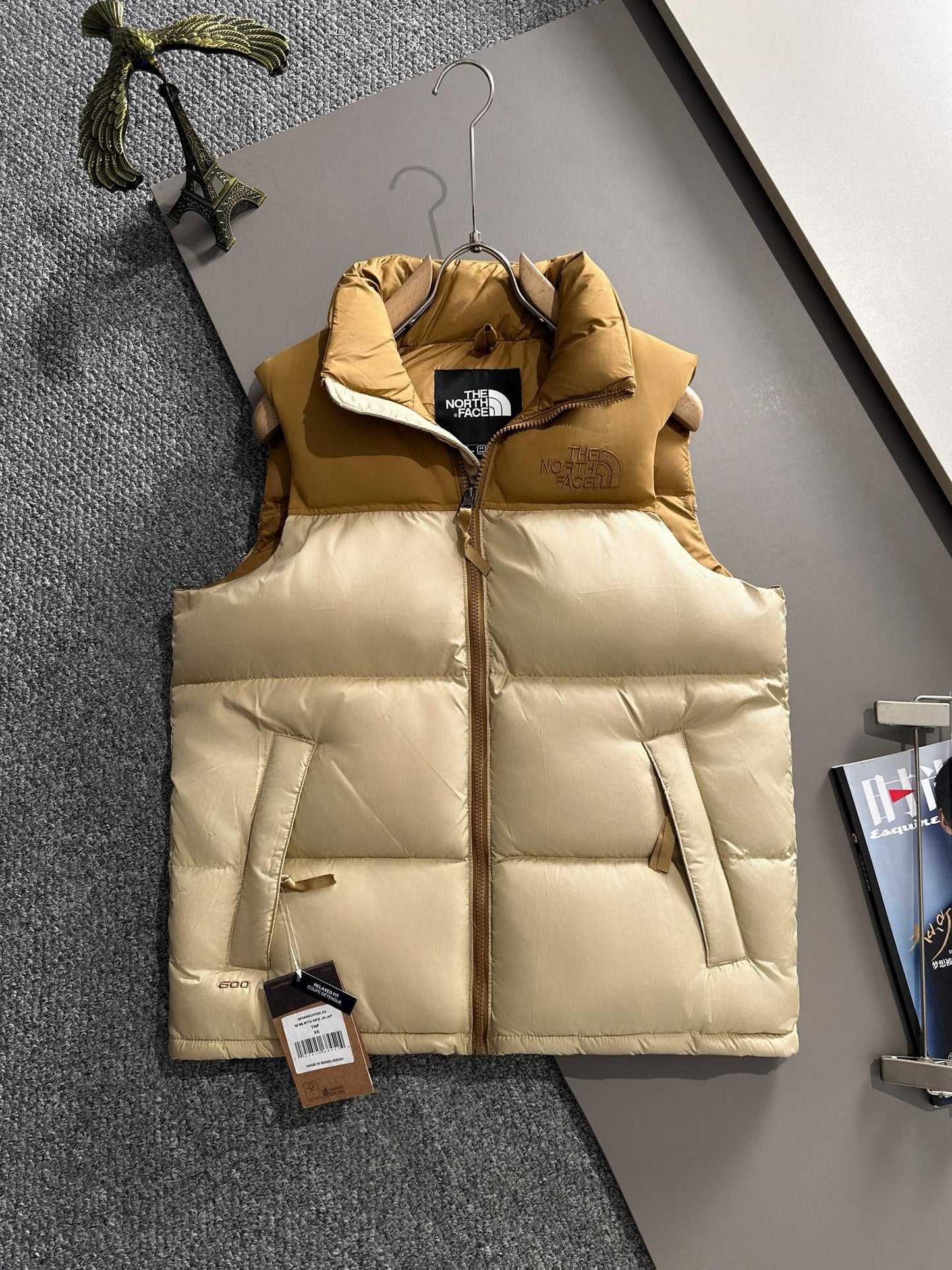 Classic down vest