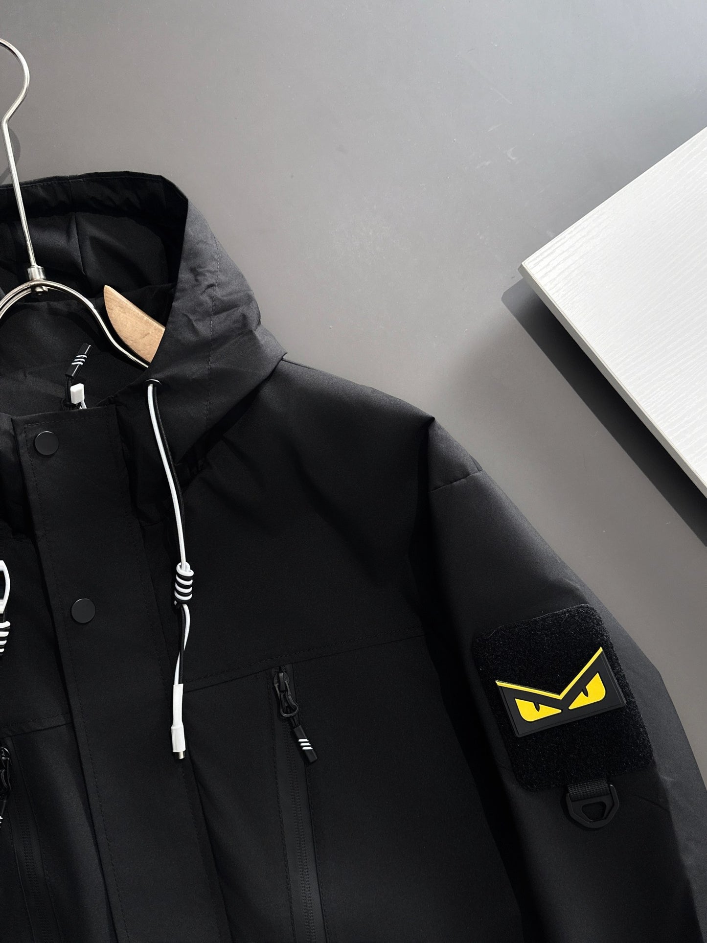 Zip-up hooded windbreaker jacket