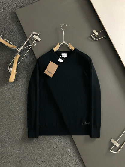 Crew neck knitted sweatshirt